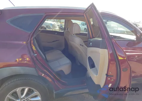 2016 Hyundai Tucson Se z USA, uszkodzony, nr VIN KM8J33A42GU228577